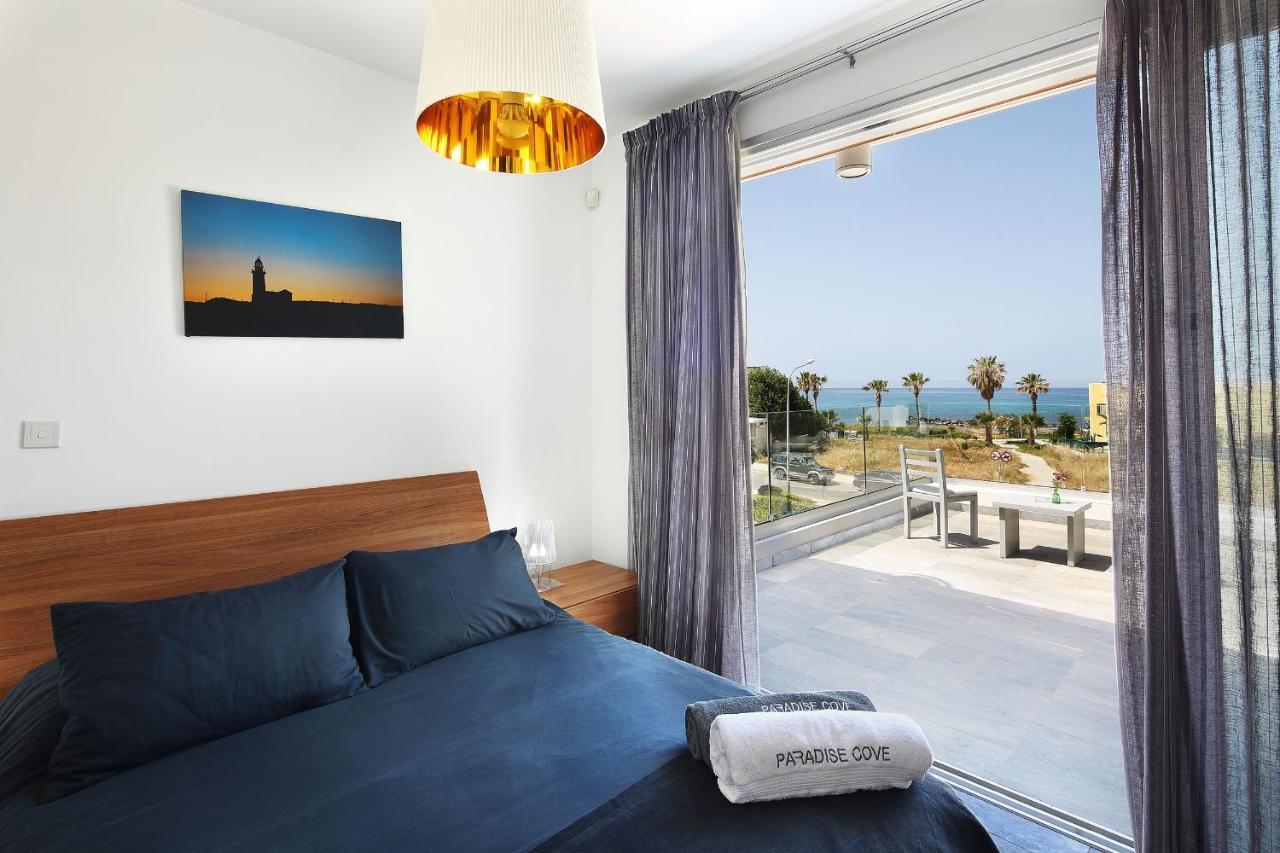 Paradise Cove Luxurious Beach Villas Paphos Eksteriør billede