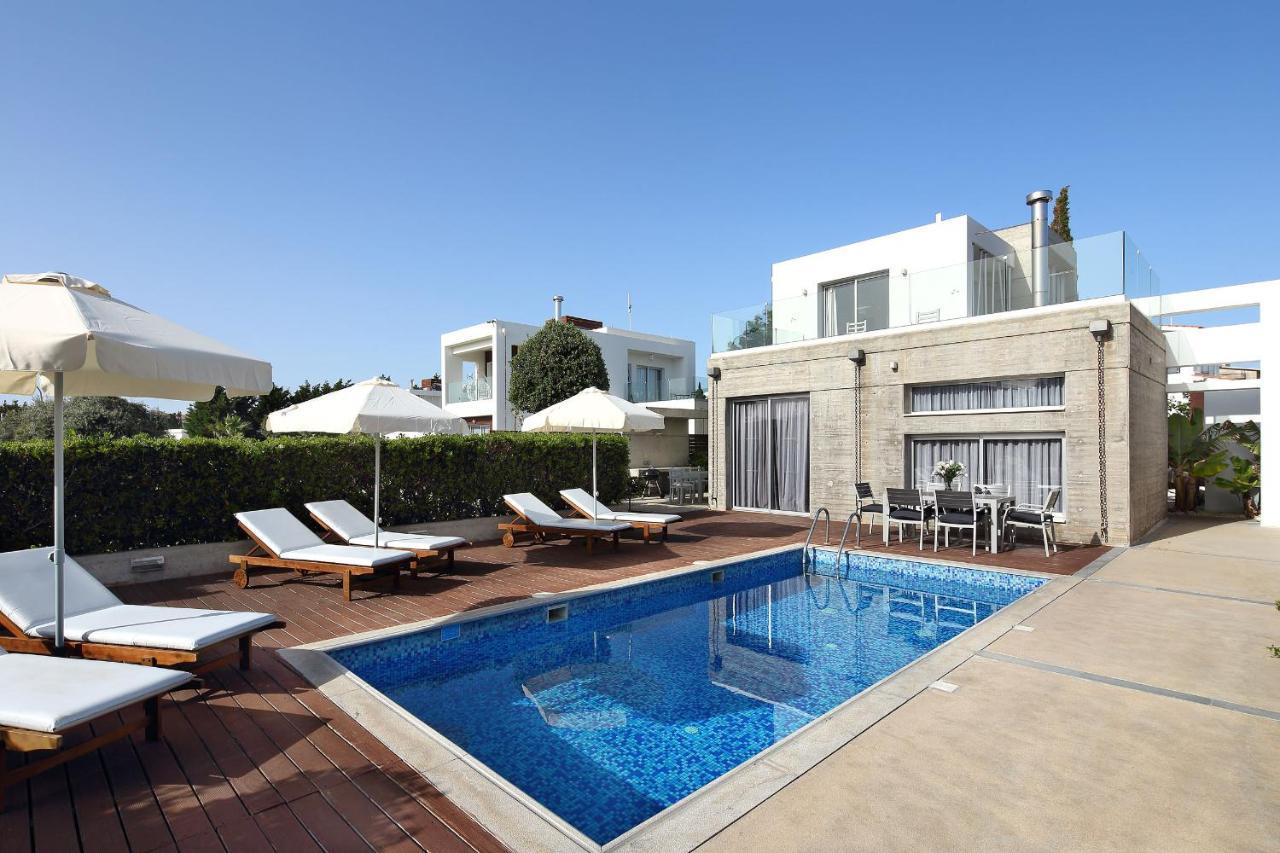 Paradise Cove Luxurious Beach Villas Paphos Eksteriør billede