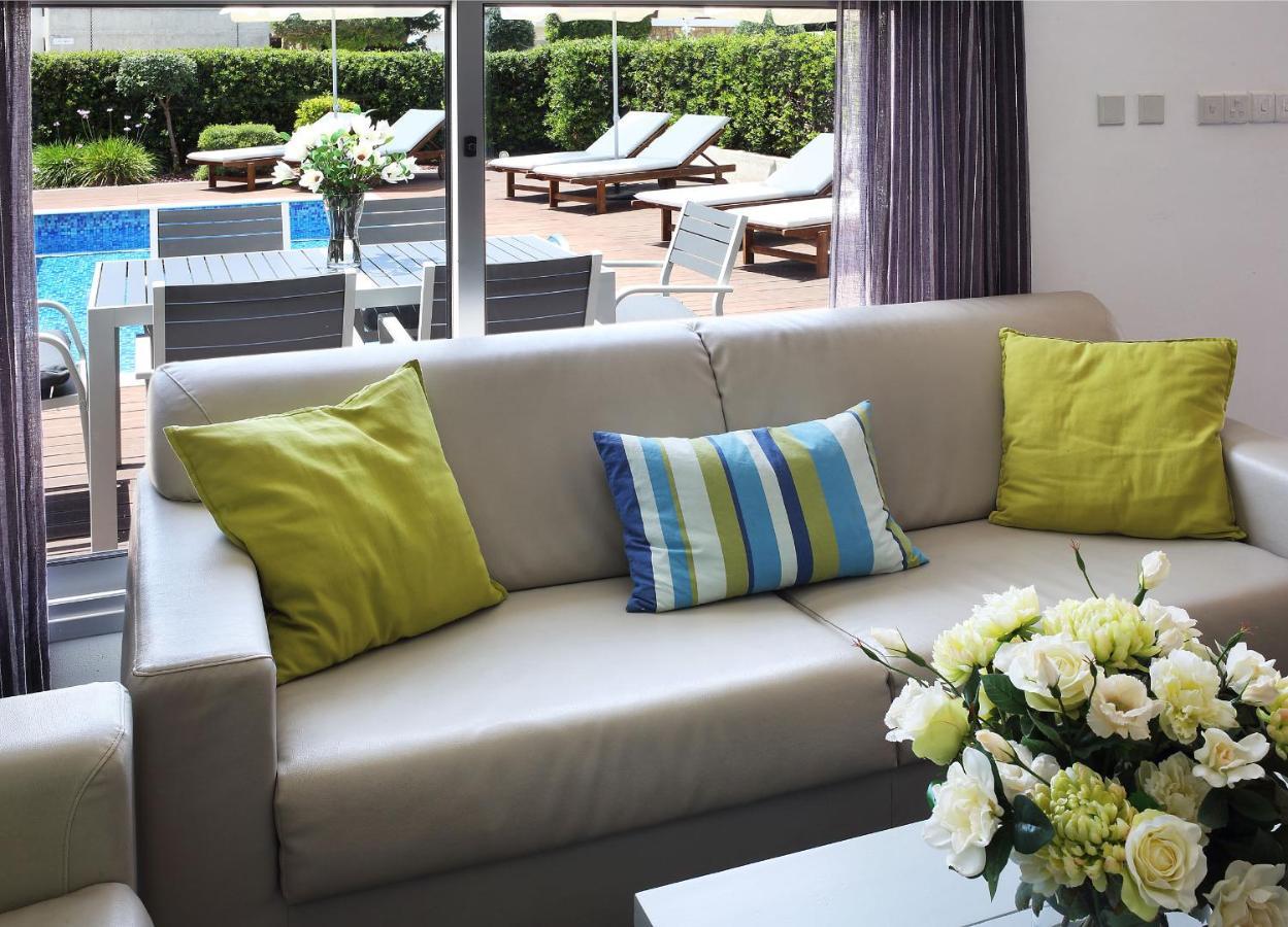 Paradise Cove Luxurious Beach Villas Paphos Eksteriør billede