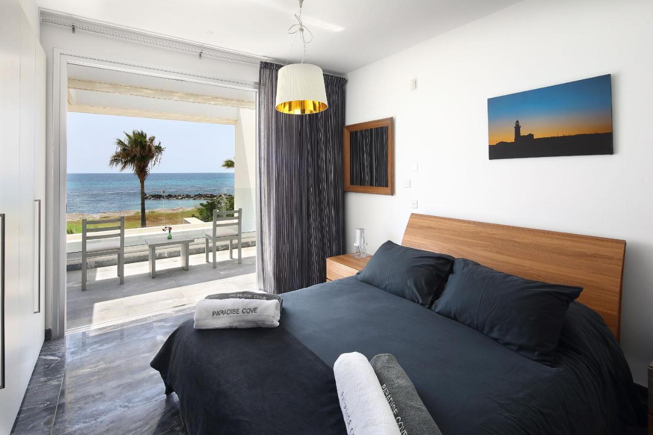 Paradise Cove Luxurious Beach Villas Paphos Eksteriør billede