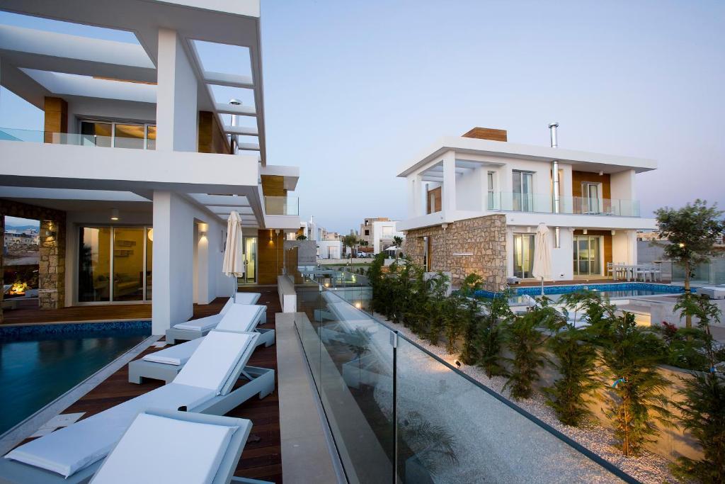 Paradise Cove Luxurious Beach Villas Paphos Værelse billede