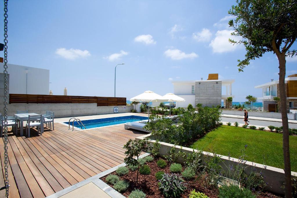 Paradise Cove Luxurious Beach Villas Paphos Værelse billede