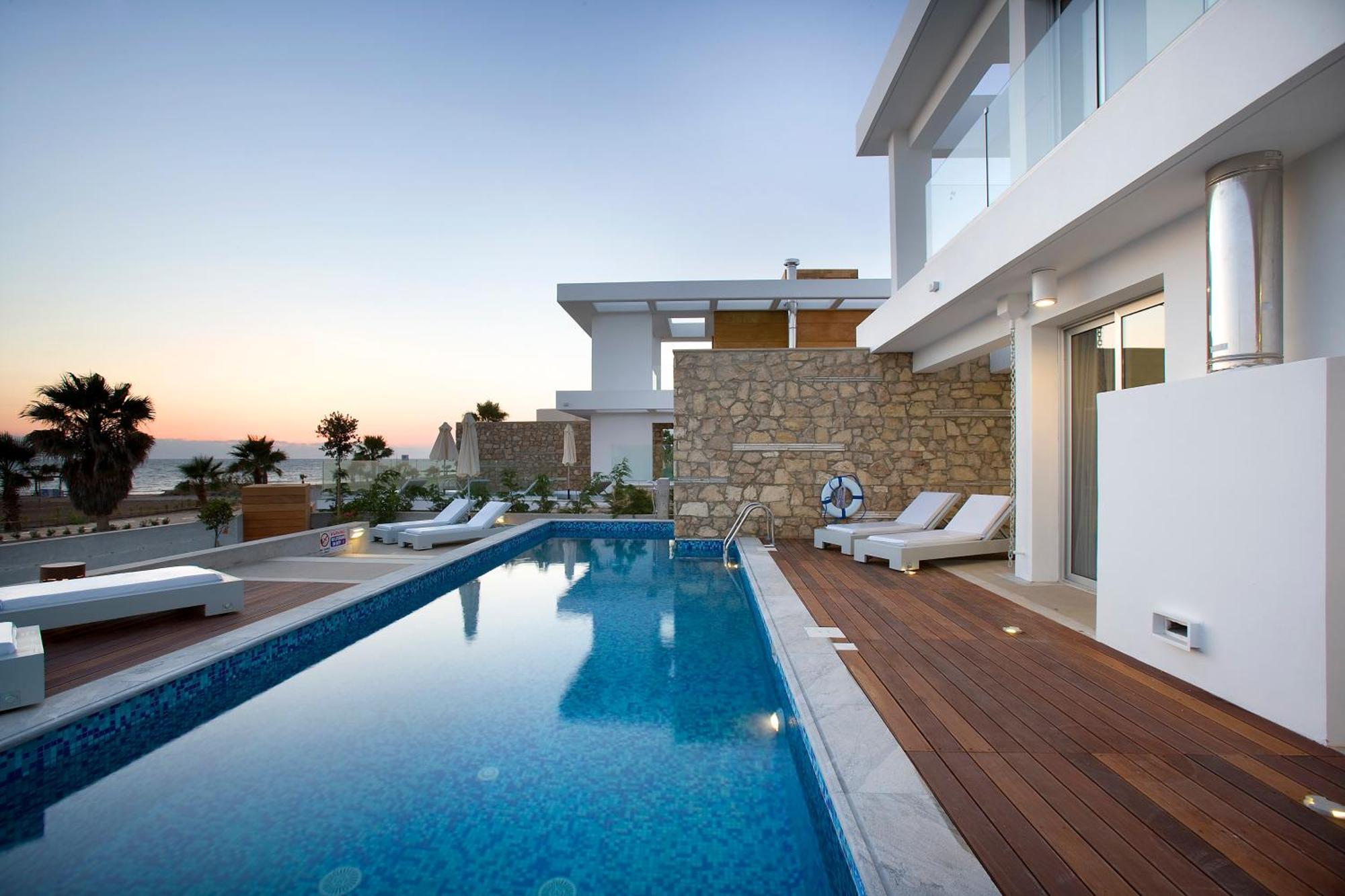 Paradise Cove Luxurious Beach Villas Paphos Eksteriør billede