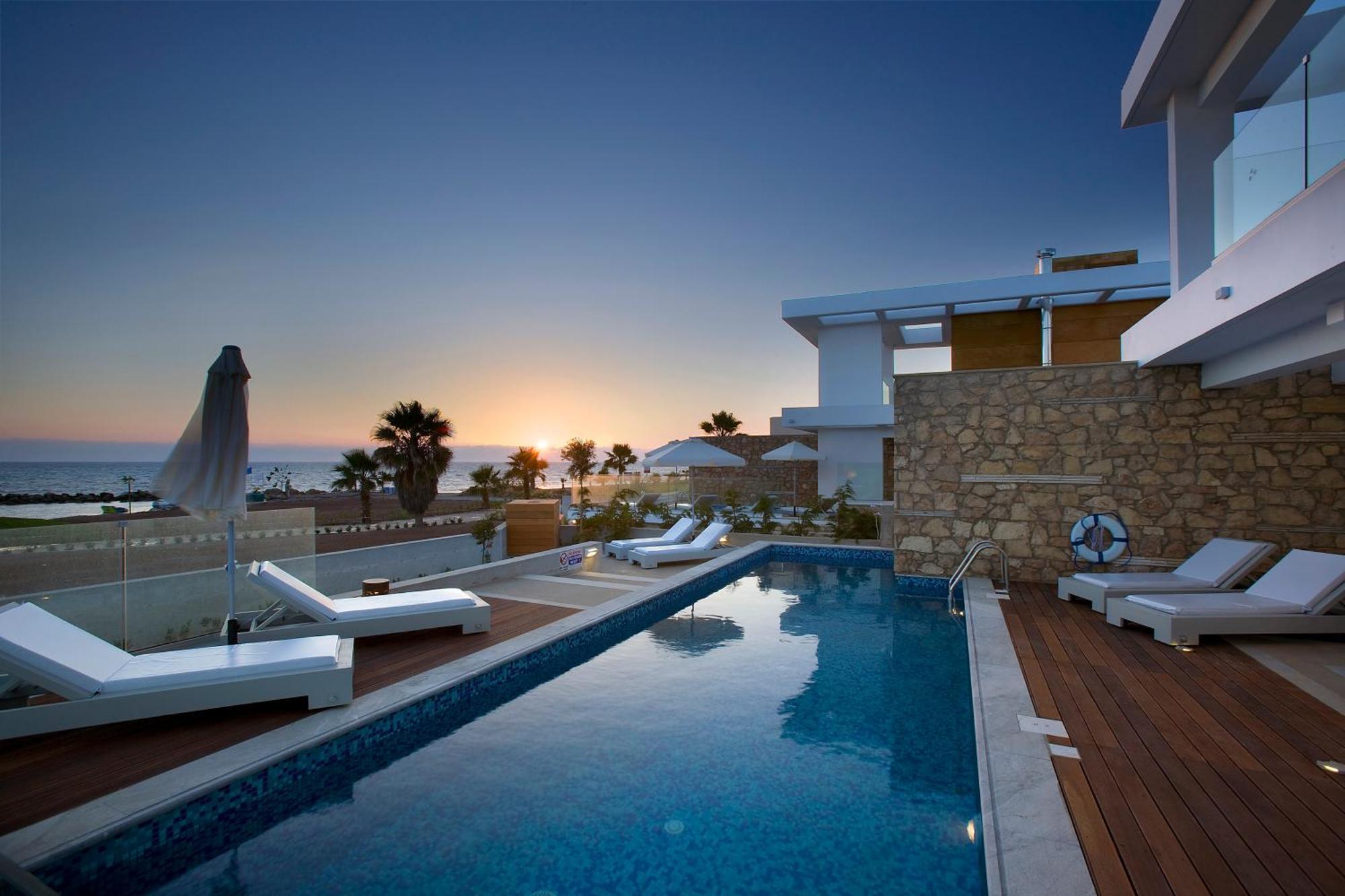 Paradise Cove Luxurious Beach Villas Paphos Eksteriør billede