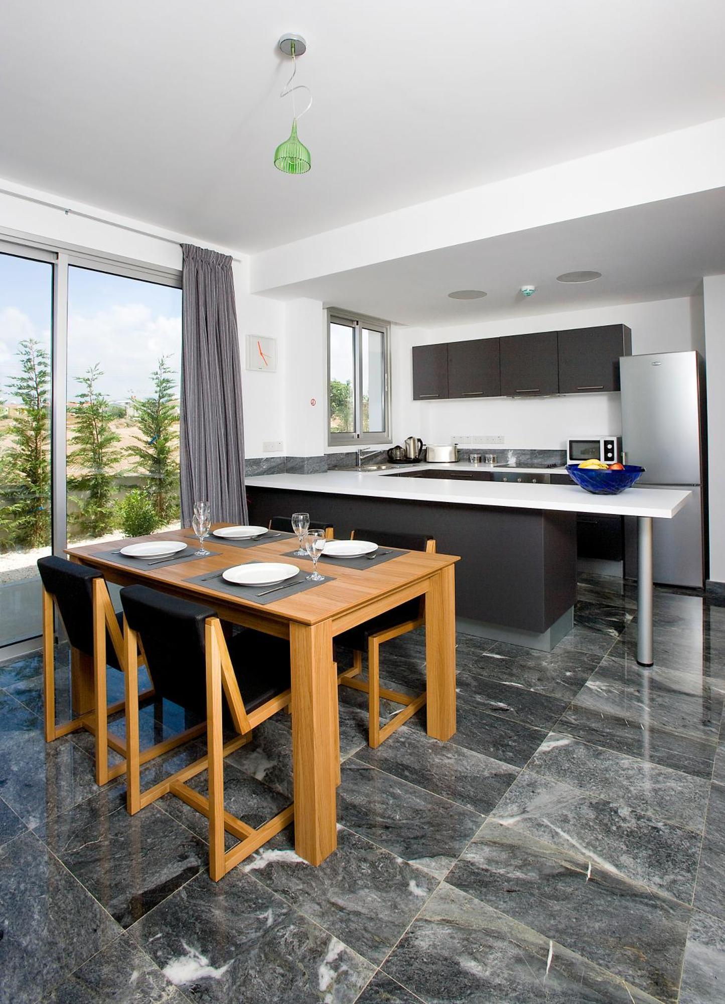 Paradise Cove Luxurious Beach Villas Paphos Eksteriør billede